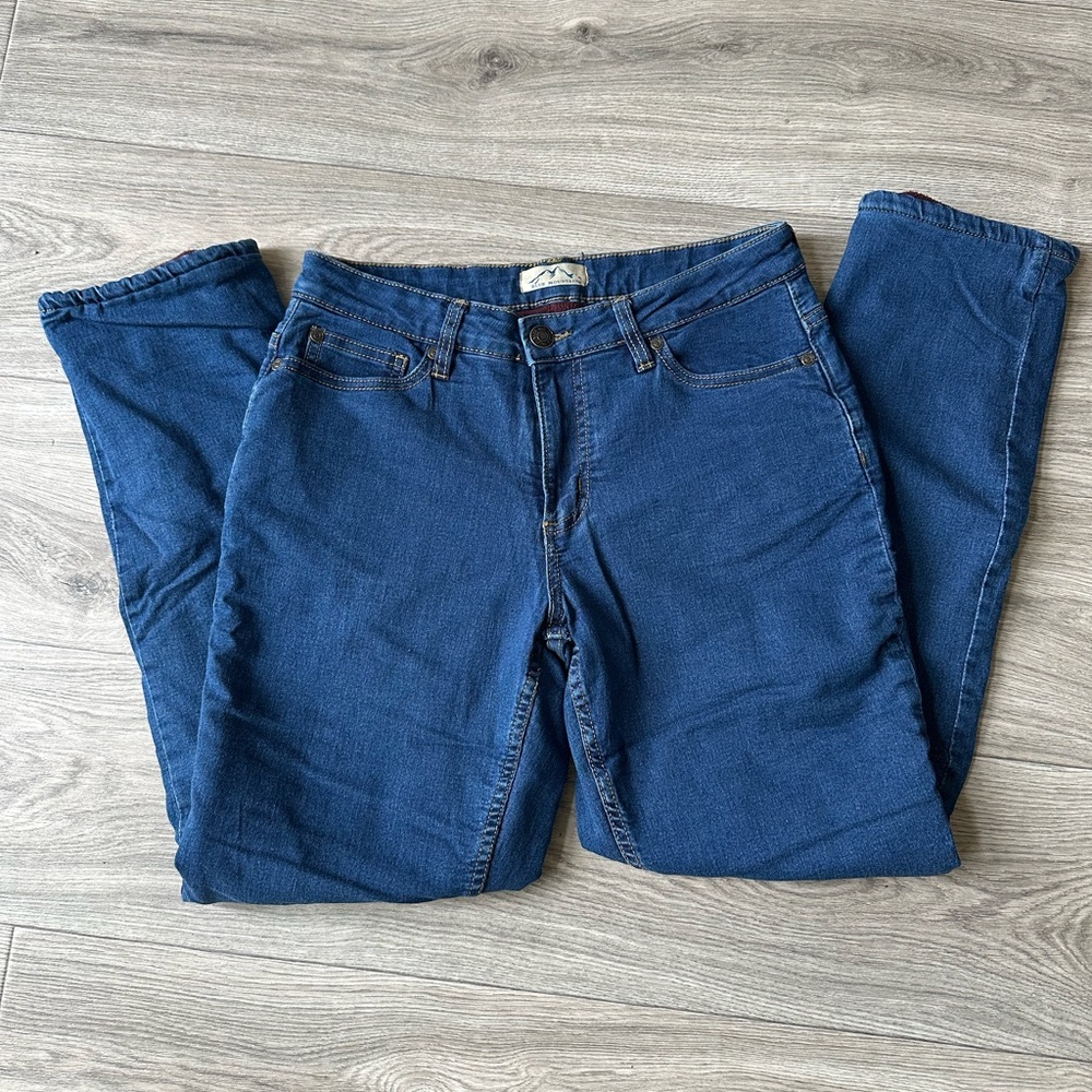 Blue Mountain Women’s Fleece Lined Jeans in size 6